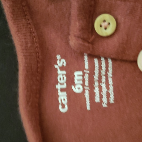 Carters romper with bonnet and socks - Picture 2 of 3